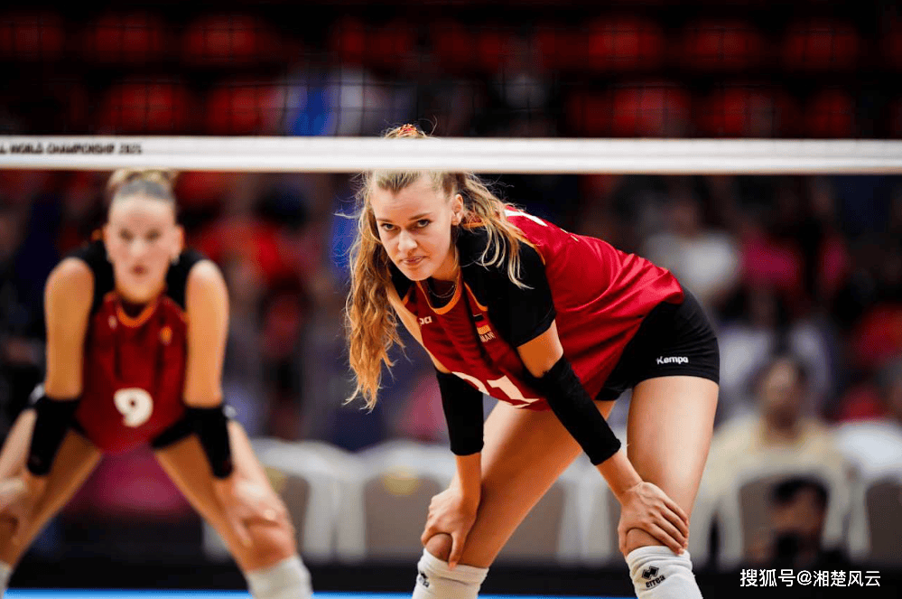 世锦赛:意大利女排3-0德国队,埃格努轰21分,八强已经产生三席